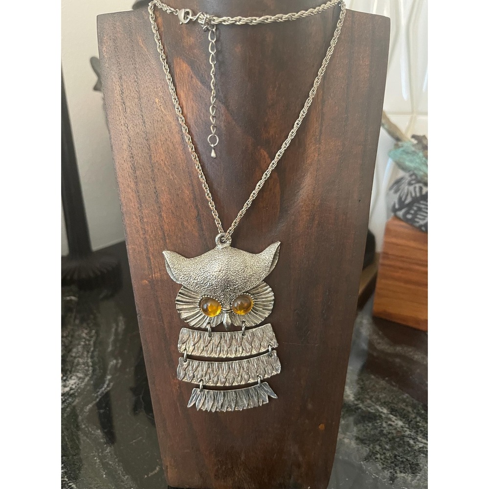 Vintage - MCM Style - Silver Colored Owl w. Amber Colored Eyes - Necklace